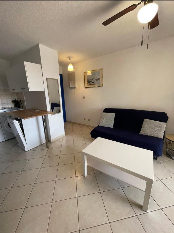 Charmant Appartement A Quelques Metres De La Plage La Londe-les-Maures Exterior foto